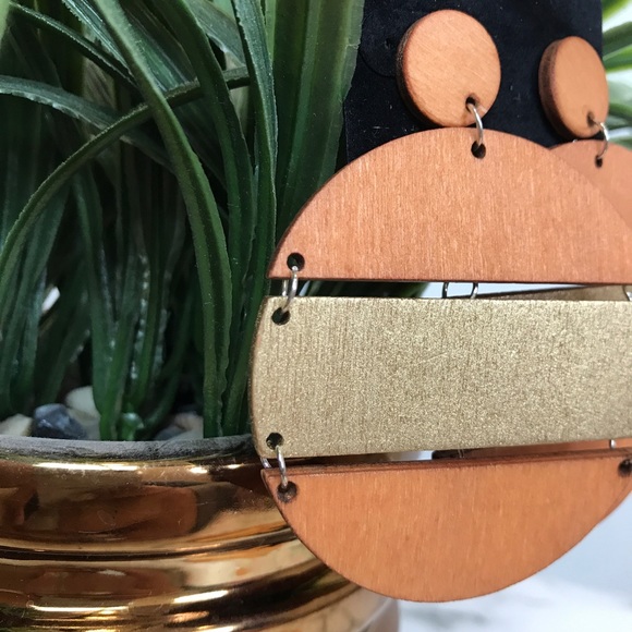 ‼️ Painted Wood Circle Drop Earrings Boho Style - Picture 5 of 8